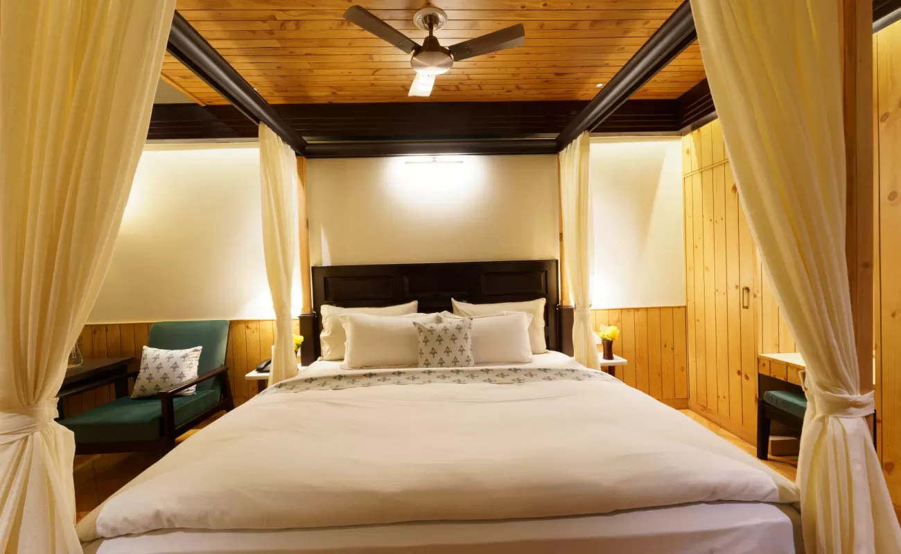 Pinewood Duplex Suite